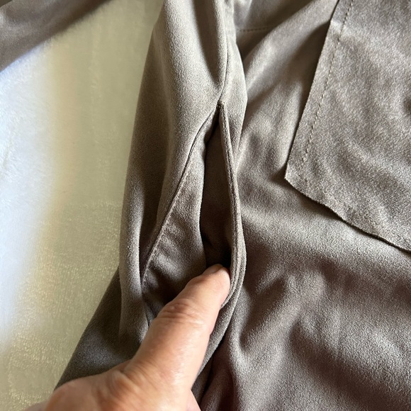 Kut from the Kloth brown faux suede jacket with pockets size S - Picture 4 of 10